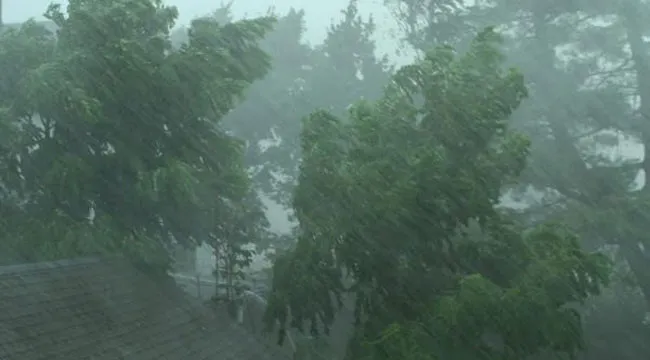 অতি ভারী বৃষ্টি ও ভূমিধস নিয়ে নতুন বার্তা