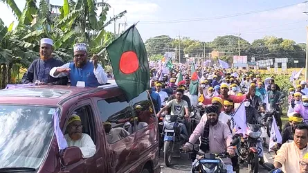 হাজারো মোটরসাইকেল নিয়ে গফরগাঁওয়ে জামায়াত প্রার্থীর বর্ণাঢ্য র‌্যালি