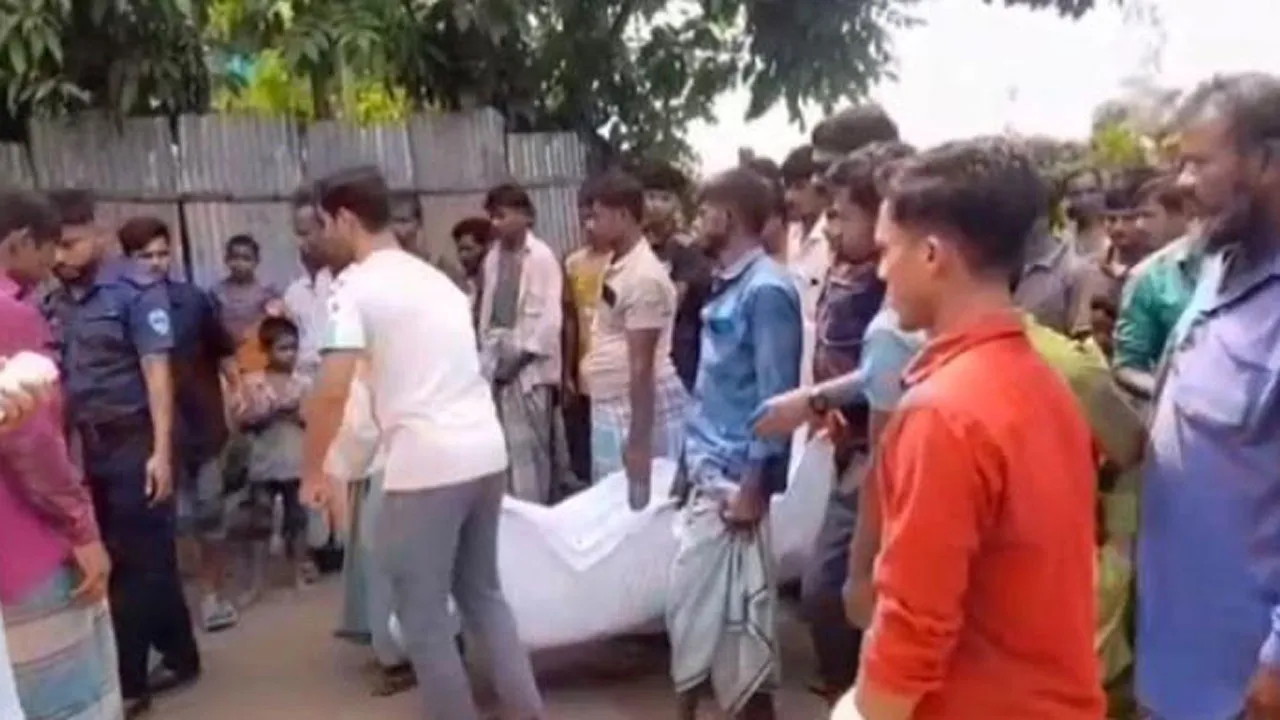 রামুতে যুবকের ঝুলন্ত লাশ উদ্ধার