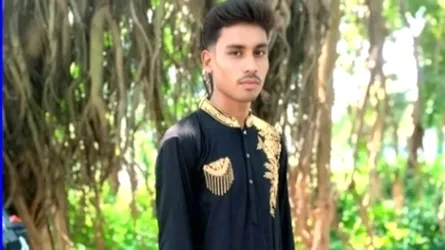 চুয়াডাঙ্গায় নির্মাণাধীন ভবনের ছাদ থেকে পড়ে রাজমিস্ত্রীর মৃত্যু