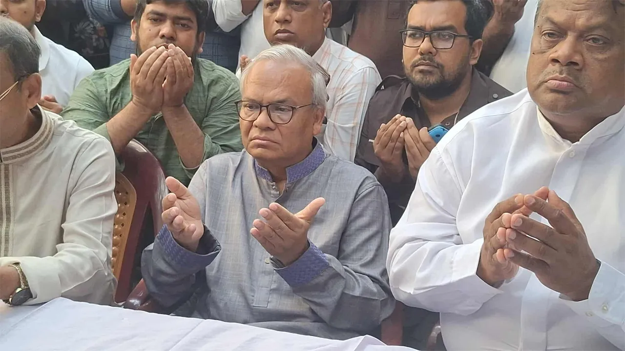 খালেদা জিয়ার অসুস্থতায় শুধু বিএনপি নয়, সারাদেশের জনগণ উদ্বিগ্ন