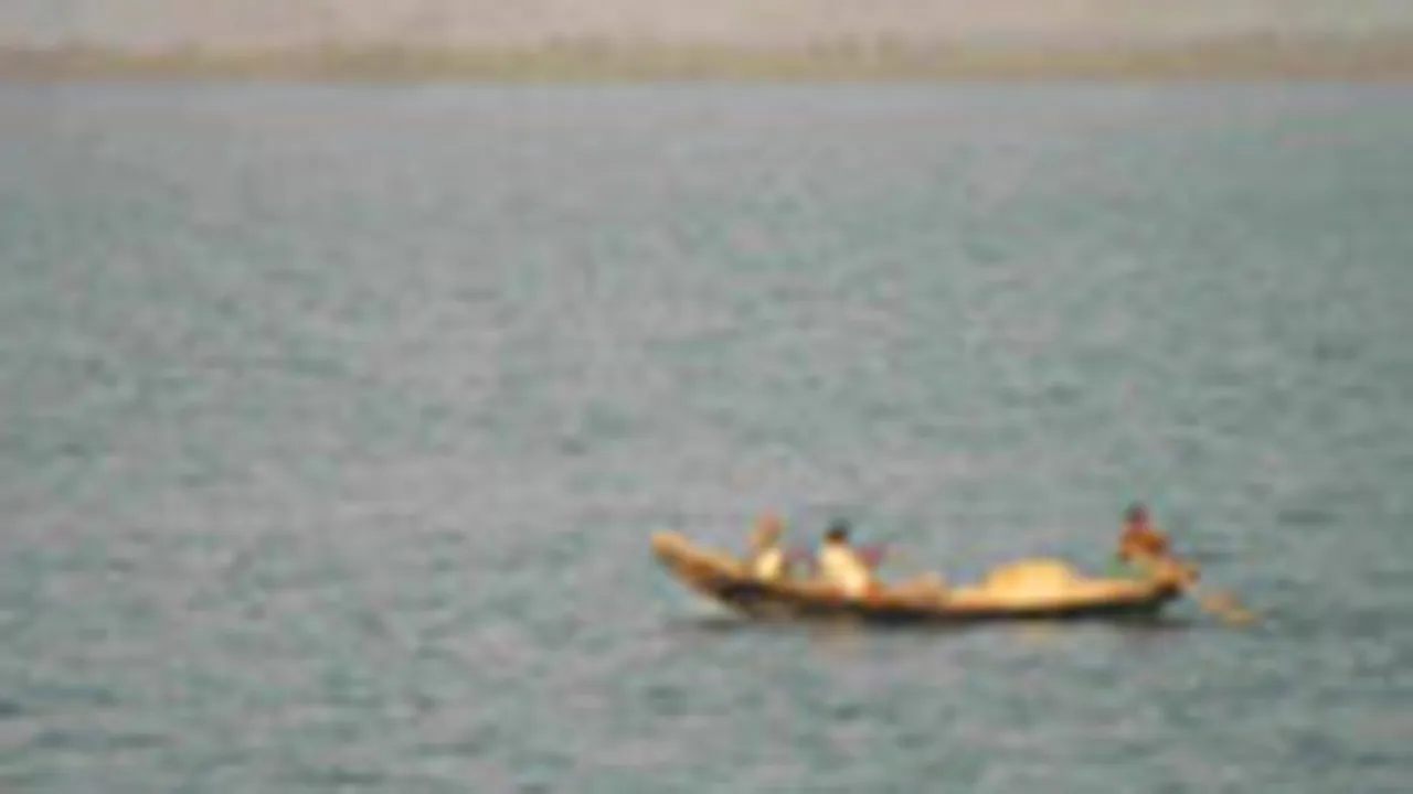 লালপুরে পদ্মা নদীতে ডুবে নিখোঁজ ২ মাদরাসাছাত্র
