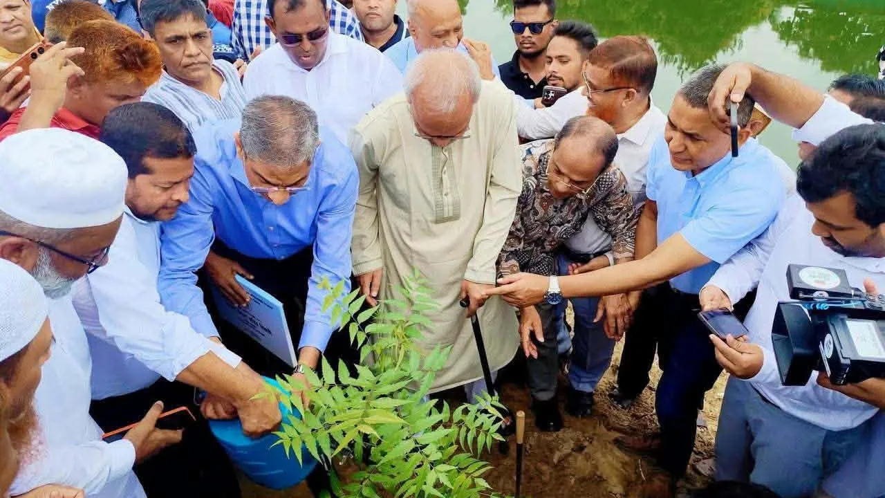 ৬ মাসে প্রতিশ্রুতির বেশি গাছ লাগানো হয়েছে : রিজভী