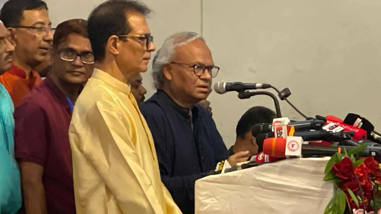 কলকাতার কার্যালয় থেকে হাসিনা বাংলাদেশবিরোধী কার্যকলাপ শুরু করেছে