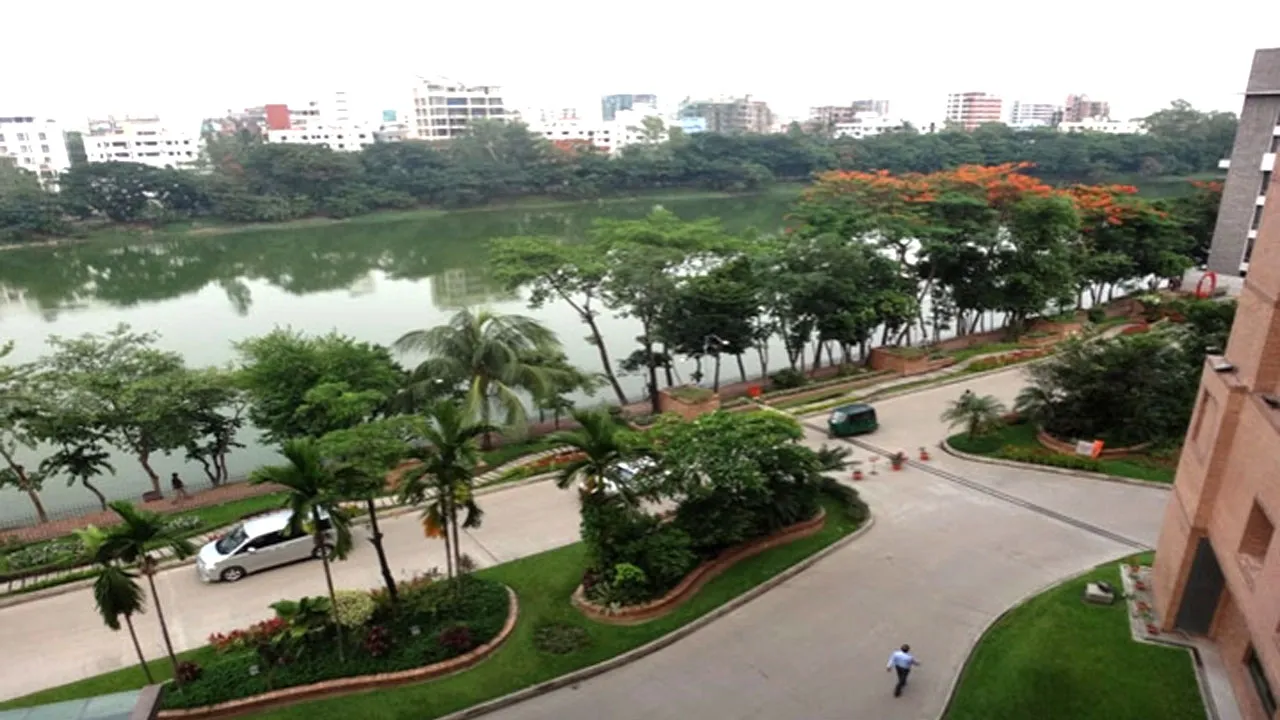 রাজধানীর বাতাসের মানে উন্নতি