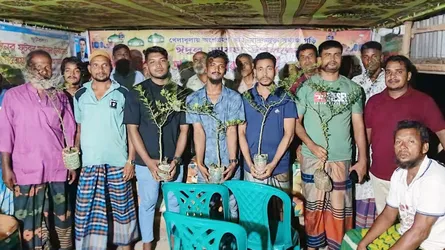 রাণীনগরে ৬ প্রবাসীকে সংবর্ধনা
