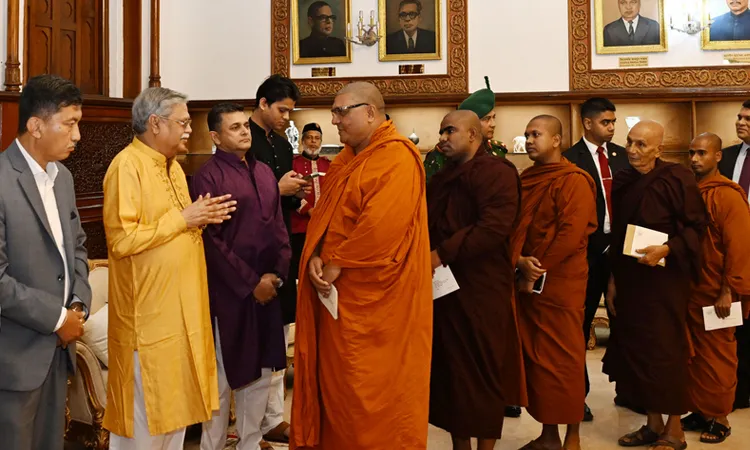 শান্তি ও সম্প্রীতি প্রতিষ্ঠায় বৌদ্ধ সম্প্রদায়কে গুরুত্বপূর্ণ অবদান রাখার আহ্বান রাষ্ট্রপতির