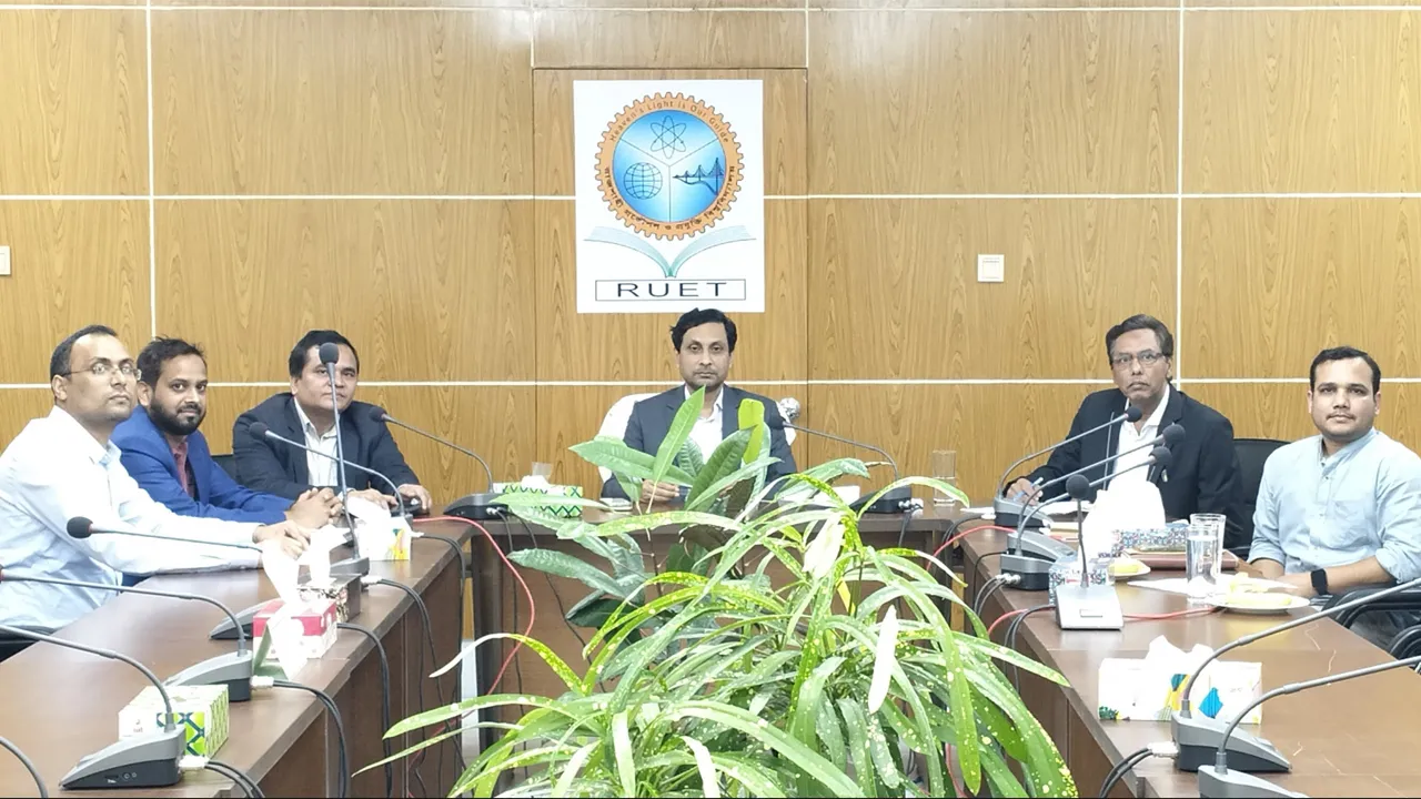 রুয়েট কেন্দ্রীয় লাইব্রেরিকে আন্তর্জাতিক মানে উন্নীত করার ঘোষণা