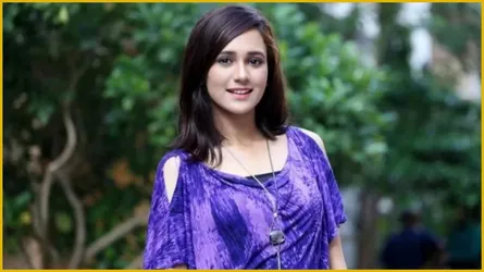 সিনেমায় অভিষেকেই বাজিমাত, শাকিব খানের সাথে সাবিলা নূরের তাণ্ডব