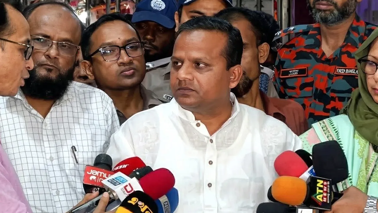 সদরঘাটে লঞ্চ দুর্ঘটনা : ২ নৌযানের রুট পারমিট বাতিল, তদন্তে কমিটি
