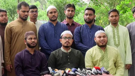 অন্তর্বর্তী সরকার ভোগ বিলাসে ব্যস্ত : সাদিক কায়েম