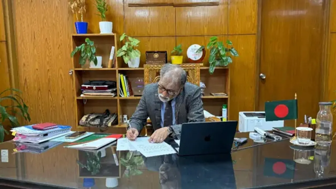প্রধান উপদেষ্টার বিশেষ সহকারী সায়েদুর রহমানের পদত্যাগ