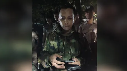 পাকিস্তান দূতাবাসের সামনে থেকে ভুয়া ডিজিএফআই সদস্য গ্রেফতার