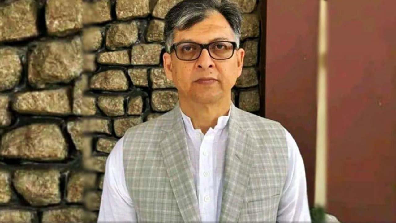 ইনিয়ে বিনিয়ে না বলে রোডম্যাপ ঘোষণা করুন