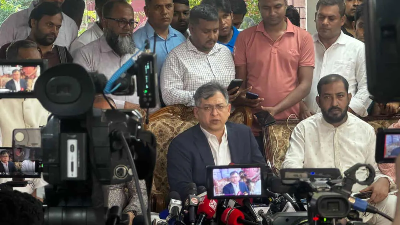 প্রধানমন্ত্রীর মেয়াদ নিয়ে ঐকমত্যে পৌঁছানোর ব্যাপারটি পেন্ডিং রয়ে গেছে