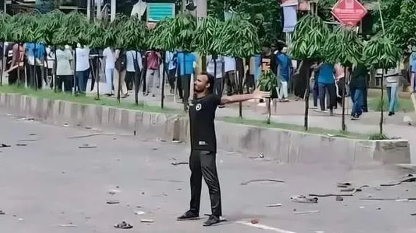আবু সাঈদ হত্যা মামলা : ২৬ জনের বিরুদ্ধে গ্রেফতারি পরোয়ানা