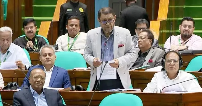 বিনা প্রেসক্রিপশনে অ্যান্টিবায়োটিক বিক্রি রোধে কঠোর অভিযান চলবে : স্বাস্থ্যমন্ত্রী