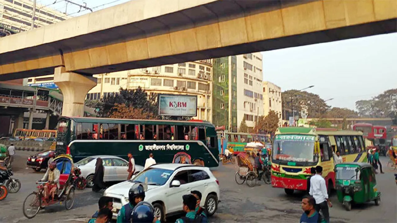 পৌনে দুই ঘণ্টা পর শাহবাগ ছাড়ল ছাত্রদল