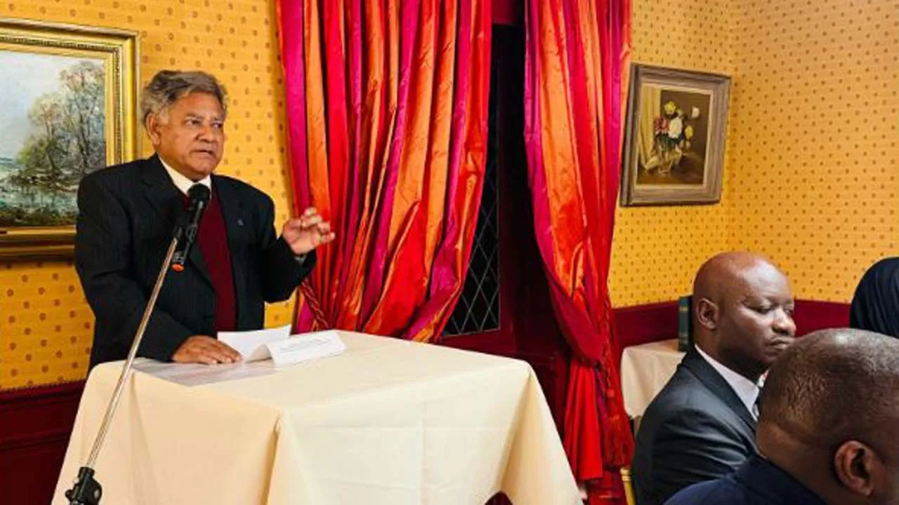 আন্তর্জাতিক শ্রম মানদণ্ডের সাথে সামঞ্জস্যপূর্ণ কর্মপরিবেশ গড়ে তুলতে সরকার অঙ্গীকারবদ্ধ