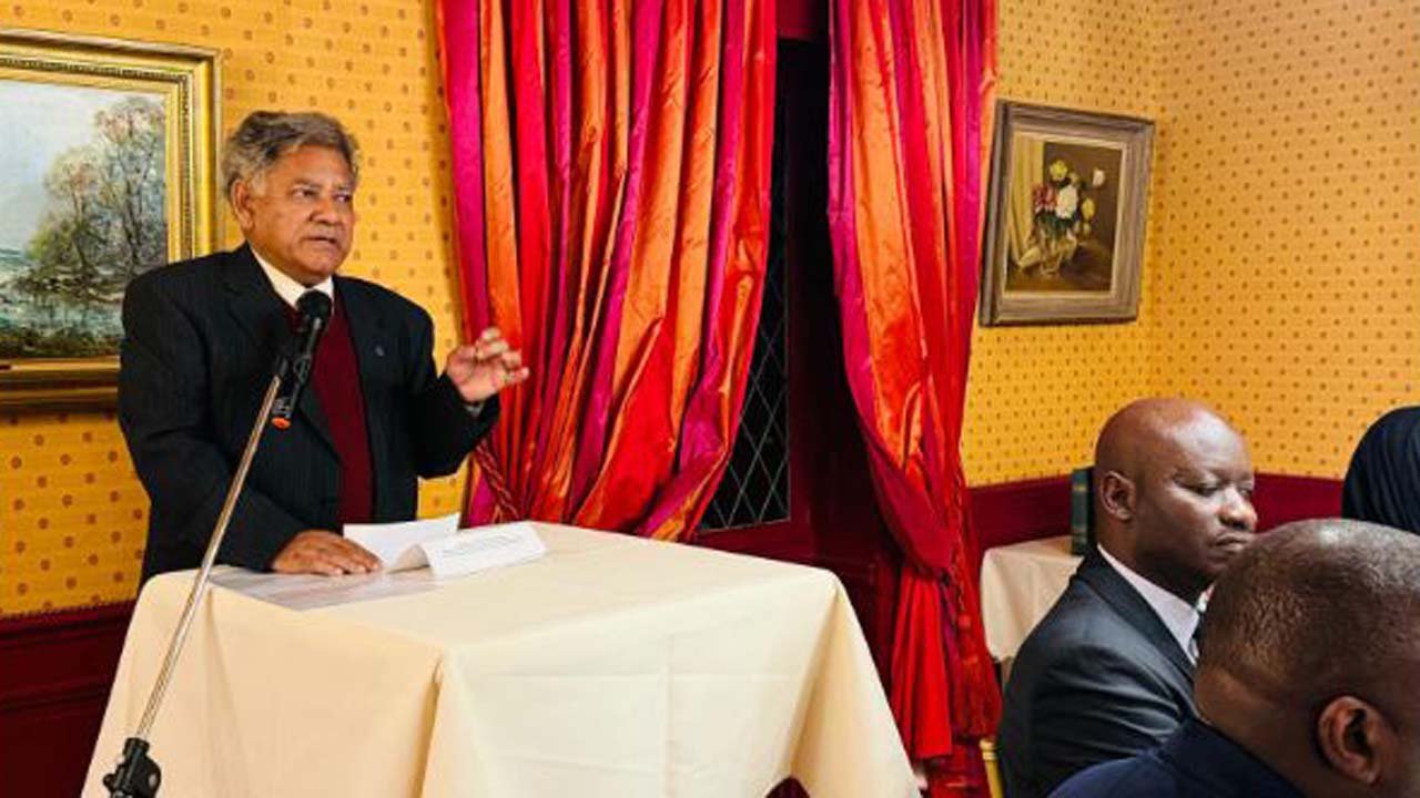 উপদেষ্টা সাখাওয়াত