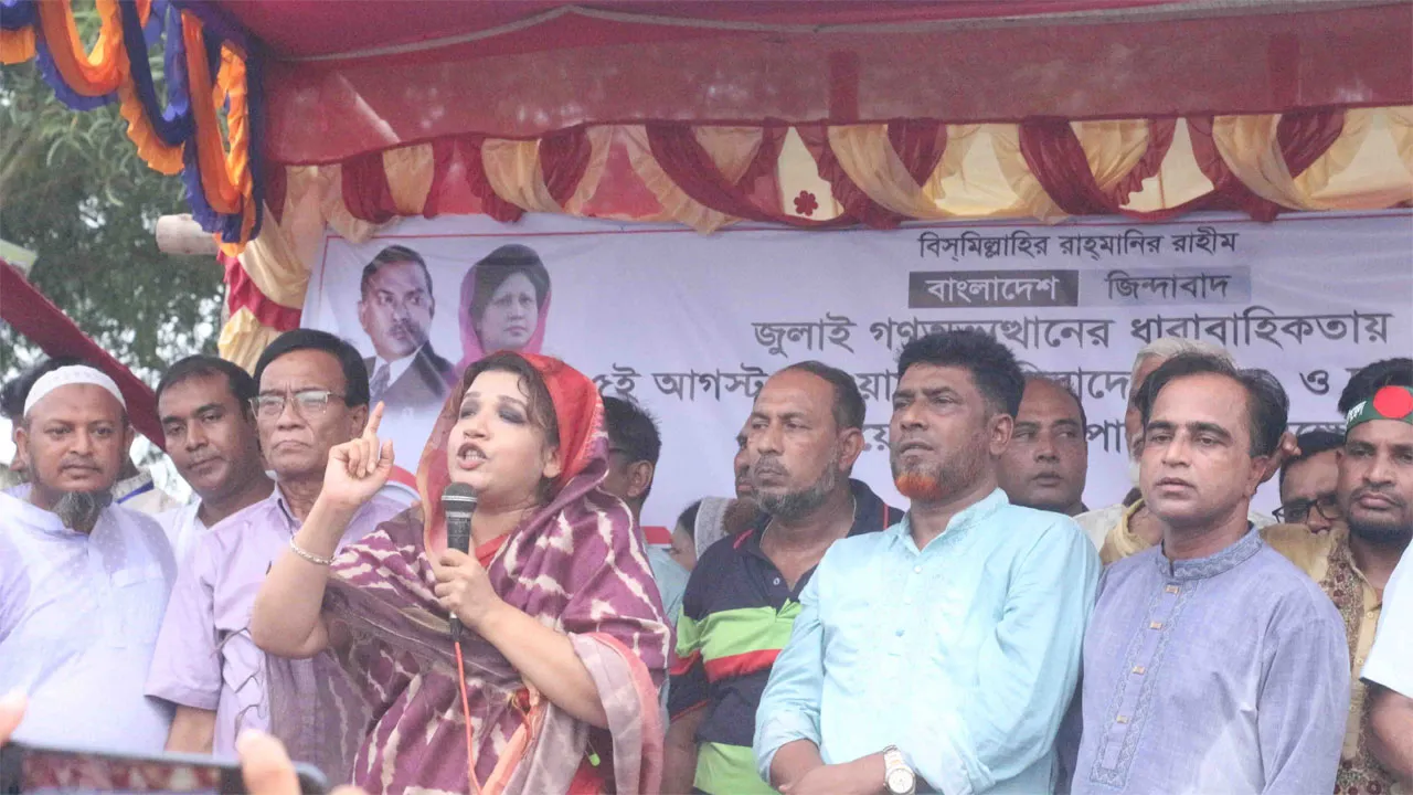 শেখ হাসিনার নির্দেশে হেলিকপ্টার থেকে গুলি করে শিশুদের মারা হয়েছে