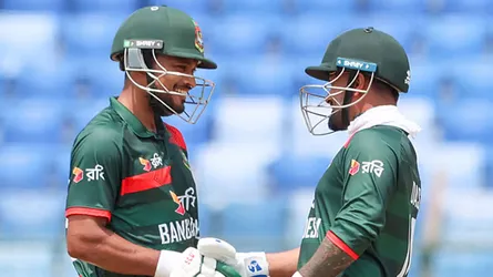 শান্ত-লিটন নৈপুণ্যে বাংলাদেশের লড়াকু সংগ্রহ