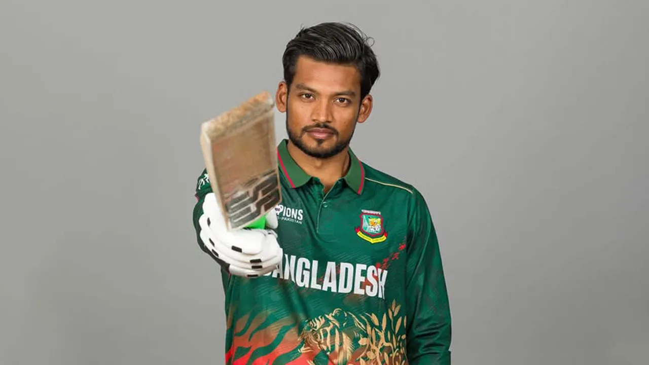 শান্ত অপরাজিত ‘৫০’