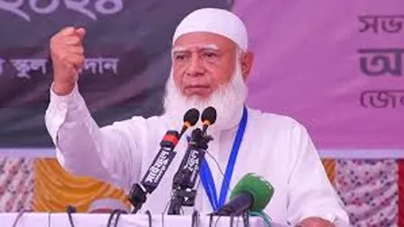 ‘এখন আমি অনেকটাই সুস্থ’, বাসায় ফিরে জামায়াত আমির