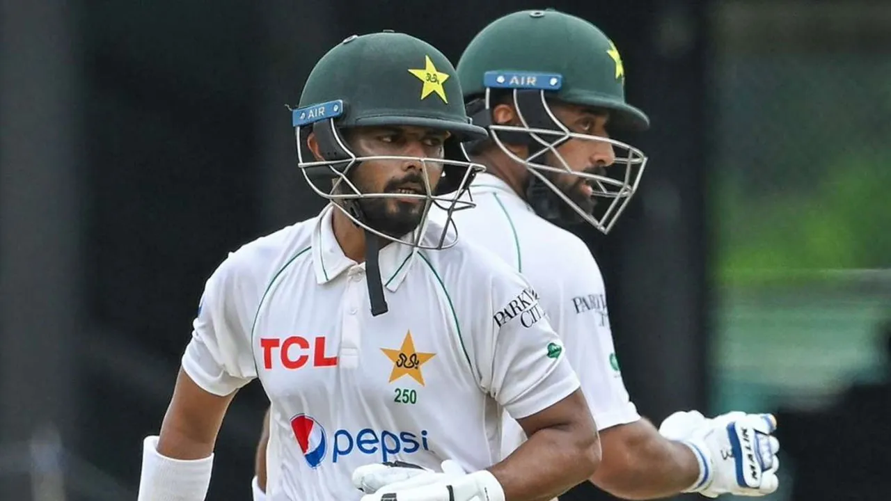 পাকিস্তান দলে যোগ দিচ্ছেন শফিক ও শাকিল