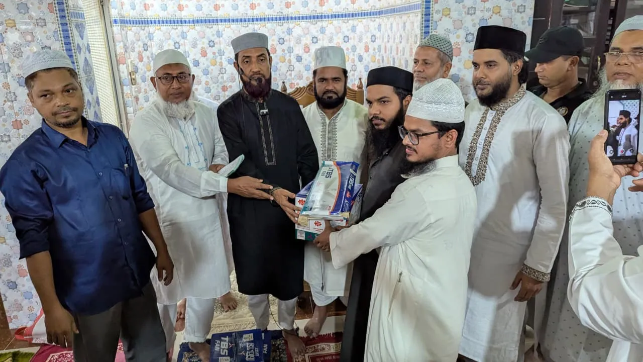 জনগণের টাকা আত্মসাৎ করবে না, এমন নেতৃত্বের হাতেই নগরীর দায়িত্ব দিতে হবে