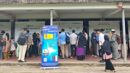 টিএসসিতে ‘চাইনিজ এন্টারপ্রাইজ জব ফেয়ার’ অনুষ্ঠিত