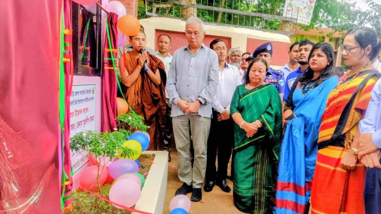 পার্বত্য শিক্ষার্থীদের স্মার্ট করে গড়ে তোলার উপর গুরুত্বারোপ উপদেষ্টা সুপ্রদীপ চাকমার