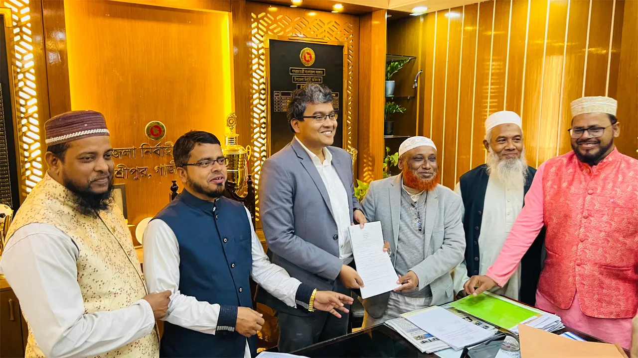 গাজীপুর-৩ আসনে জামায়াত থেকে ড. জাহাঙ্গীর আলমের মনোনয়ন সংগ্রহ