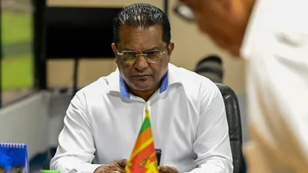 শ্রীলঙ্কান ক্রিকেট বোর্ড ভেঙে দিচ্ছে সরকার