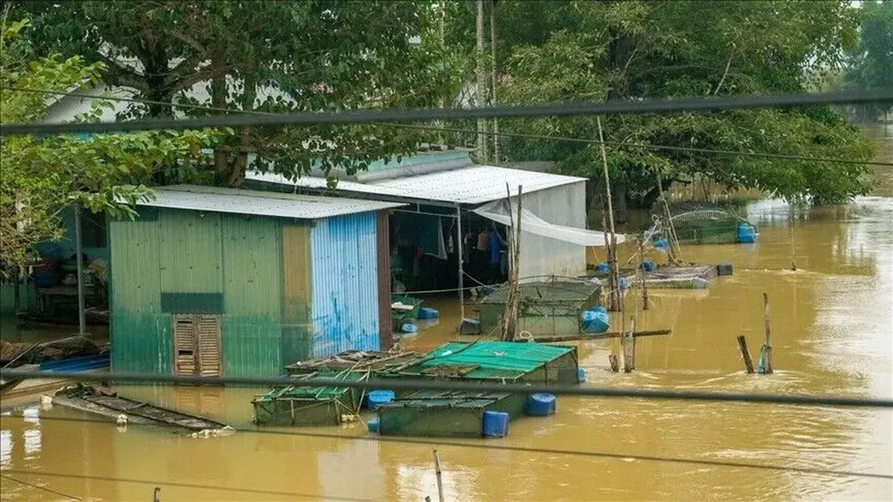 শ্রীলঙ্কায় ভারী বৃষ্টি ও বন্যায় ৬ জনের মৃত্যু