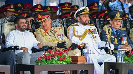 দুর্নীতির অভিযোগে শ্রীলঙ্কার সাবেক নৌবাহিনী প্রধান গ্রেফতার