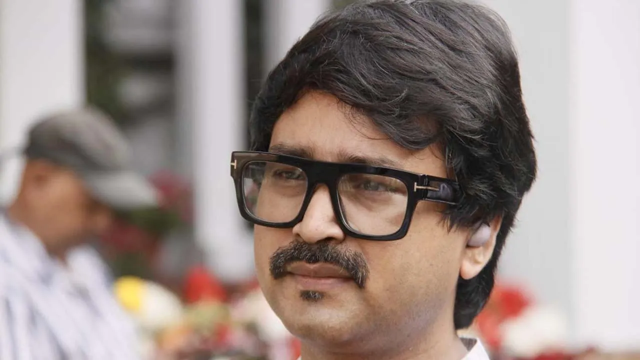 বাংলাদেশের মানুষের কাছে ভারতকে ভিলেন বানিয়েছে আওয়ামী লীগ