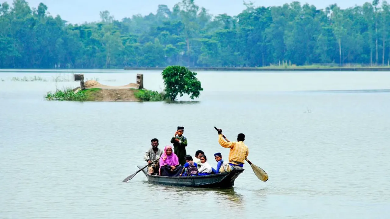 সিলেটে বিপৎসীমা ছাড়াল সুরমা-কুশিয়ারা নদীর পানি, বন্যার শঙ্কা
