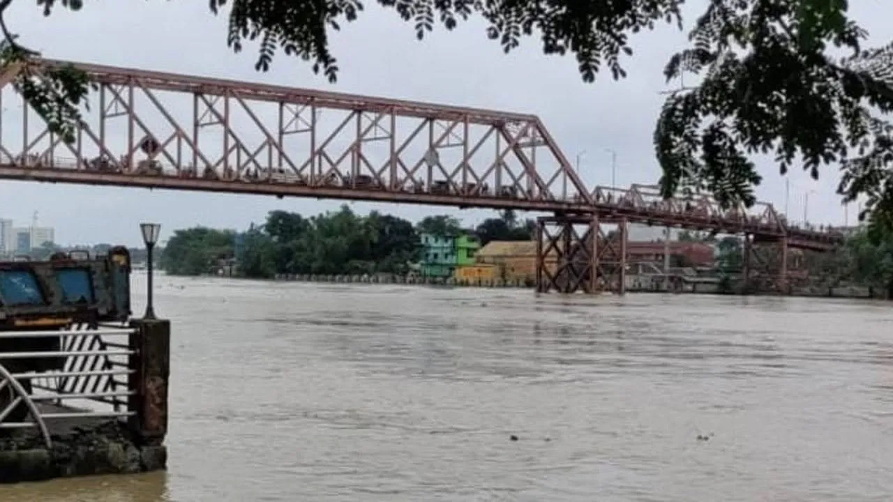 অবিরাম বর্ষণ ও উজানের ঢলে সিলেটে আকস্মিক বন্যার আশঙ্কা