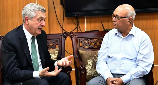 উপদেষ্টা ফারুক ই আজমের সাথে আজ জাতিসঙ্ঘের শরণার্থী বিষয়ক হাইকমিশনার