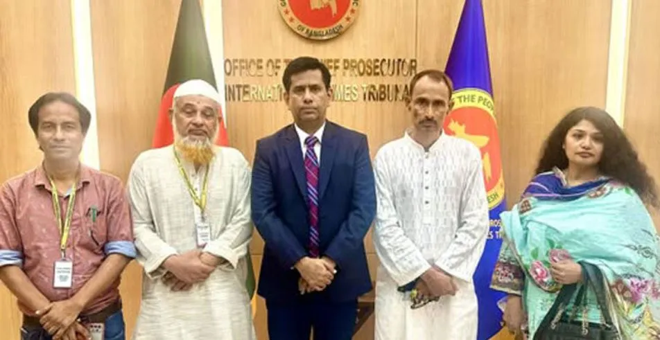 শহীদ পরিবার পাশে দাঁড়ালে অনুপ্রেরণা পাই : চিফ প্রসিকিউটর
