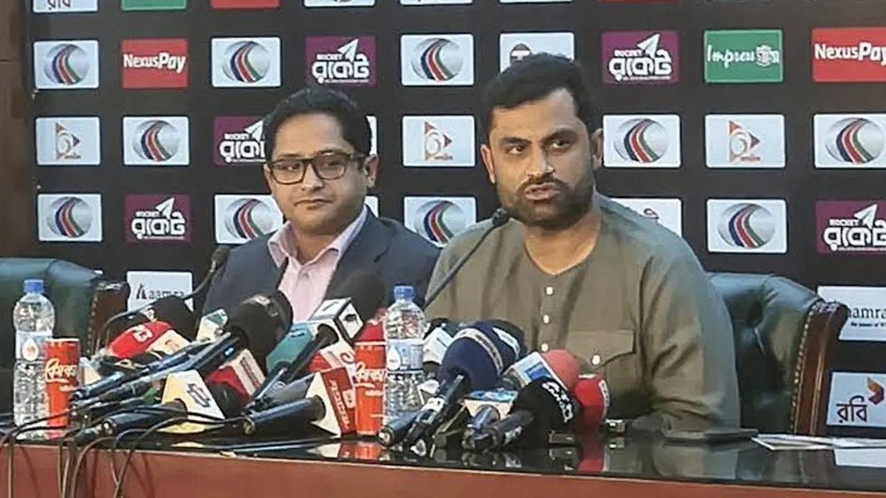 স্টেডিয়ামে লাগানো হবে ছাউনি, ক্রিকেটারদের জন্য কেনা হচ্ছে বাস