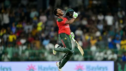 এগিয়ে যাচ্ছে বাংলাদেশ, তানজিদ তামিমের ফিফটি