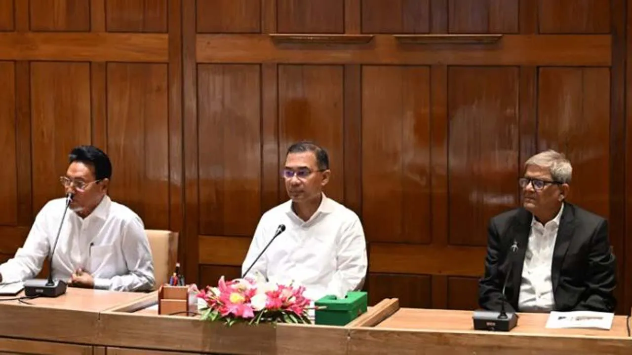 প্রধানমন্ত্রীর সাথে সরকার দলীয় সংসদ সদস্যদের বৈঠক