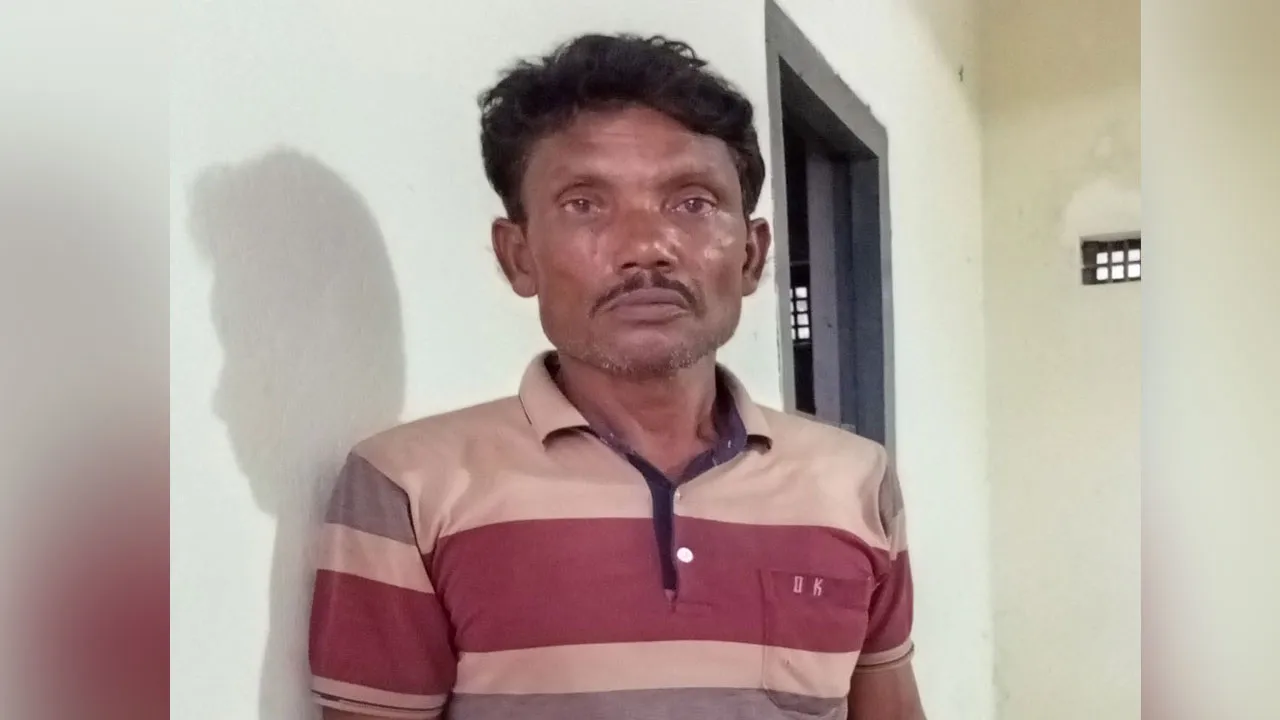 চৌগাছায় নারীর আঙুল কামড়ে ছিঁড়ে ফেলায় গ্রেফতার ১