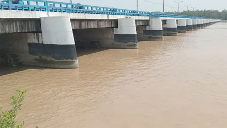 তিস্তা নদীর পানি বিপৎসীমার নিচে