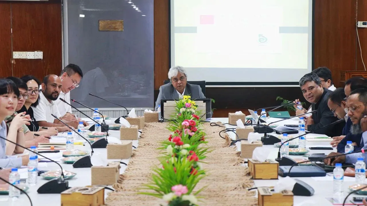 চীন বাংলাদেশের সাথে আন্তঃসীমান্ত বাণিজ্য সহযোগিতা বৃদ্ধি করতে আগ্রহী
