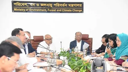 বৃক্ষরোপণ কর্মসূচিতে সব শ্রেণির মানুষকে সম্পৃক্ত করতে হবে : নজরুল ইসলাম