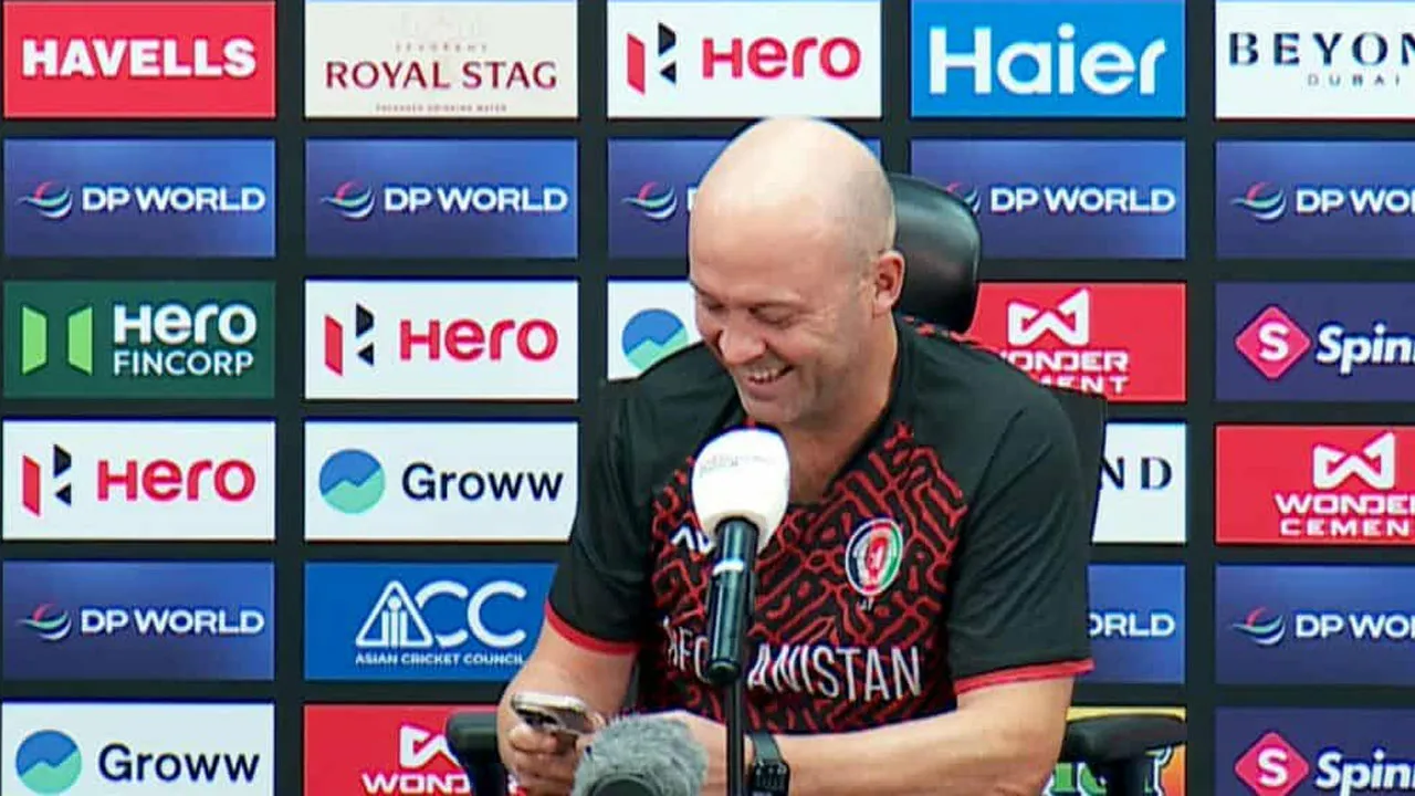 বাংলাদেশকে এশিয়া কাপের চ্যাম্পিয়ন বানিয়ে দিলেন আফগান কোচ!