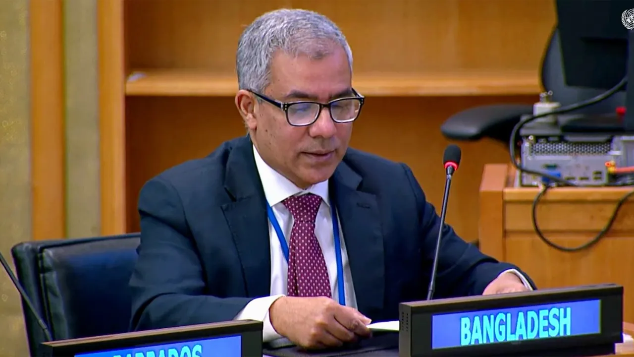 ডিজিটাল রূপান্তর ও তথ্যব্যবস্থা শক্তিশালীকরণের আহ্বান বাংলাদেশের